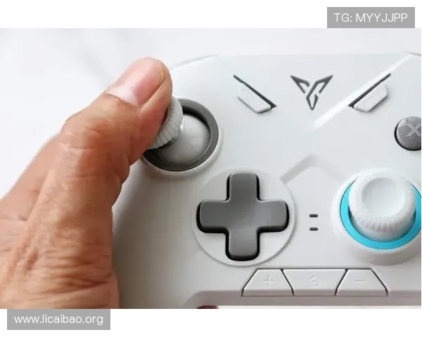 必赢亚洲线上客服全天在线，及时解决玩家在游戏中遇到的各种问题保障顺畅体验